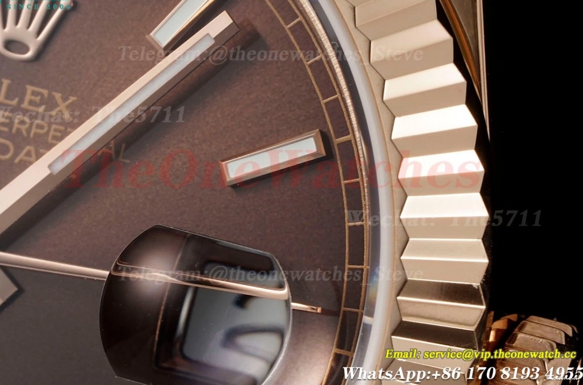 228235 Stk VR3255 RG (Gain Brown JDF DayDate Weight) RG 40mm V4 0405